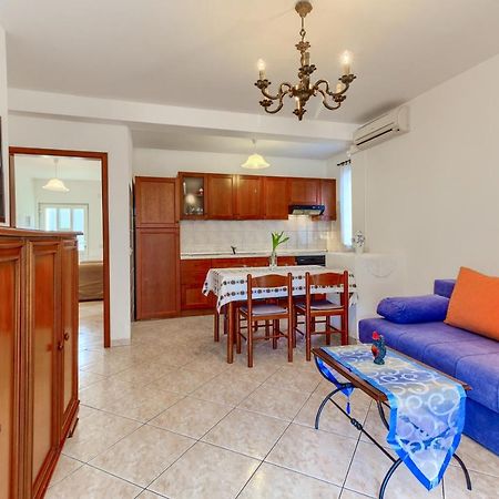 Villa Vittorio Seget Vranjica Exteriör bild
