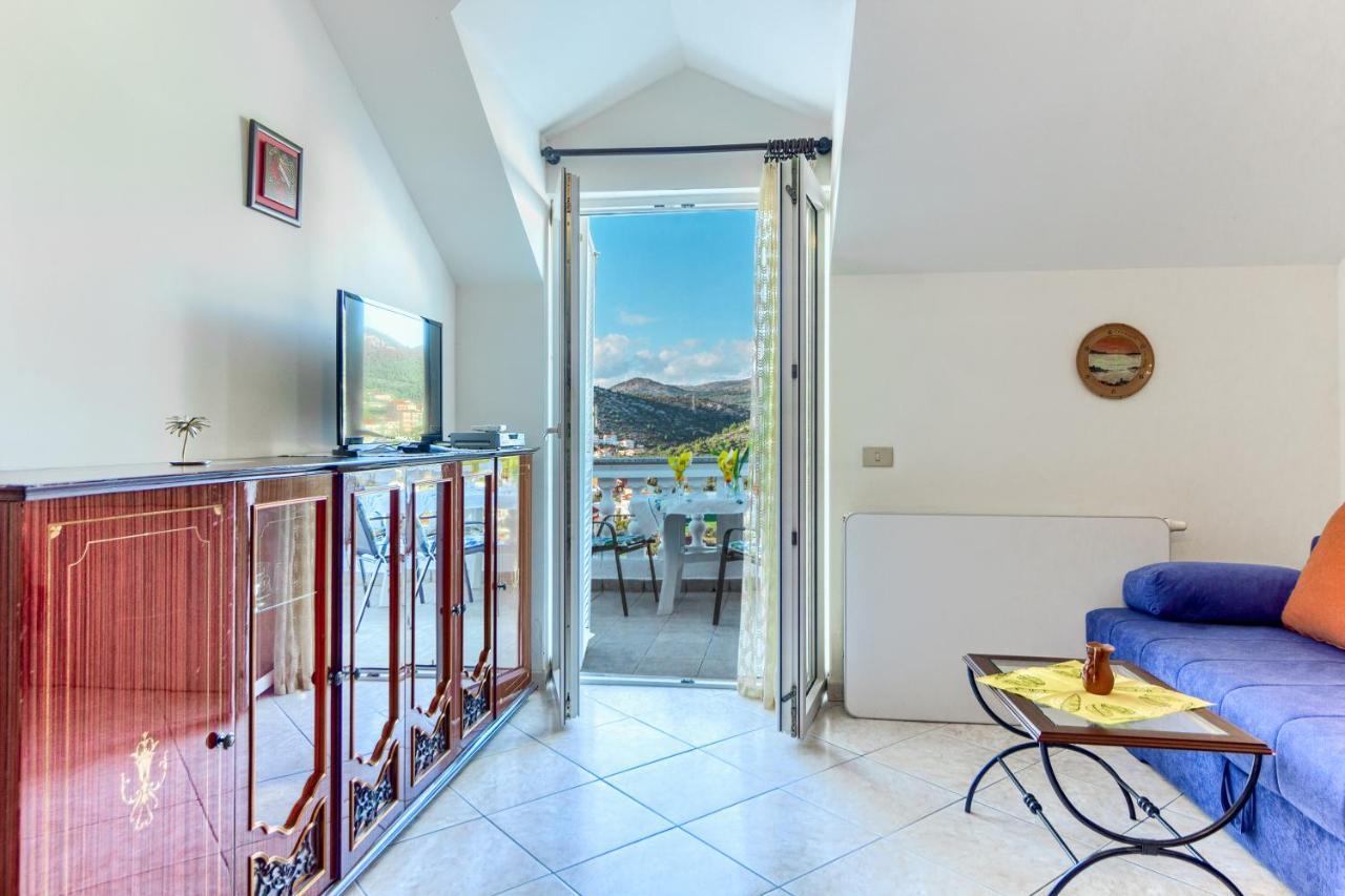 Villa Vittorio Seget Vranjica Exteriör bild