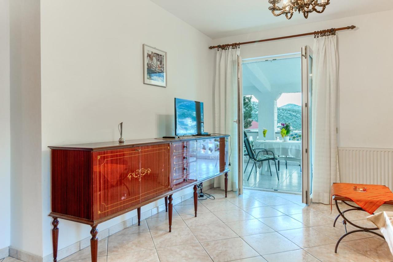 Villa Vittorio Seget Vranjica Exteriör bild