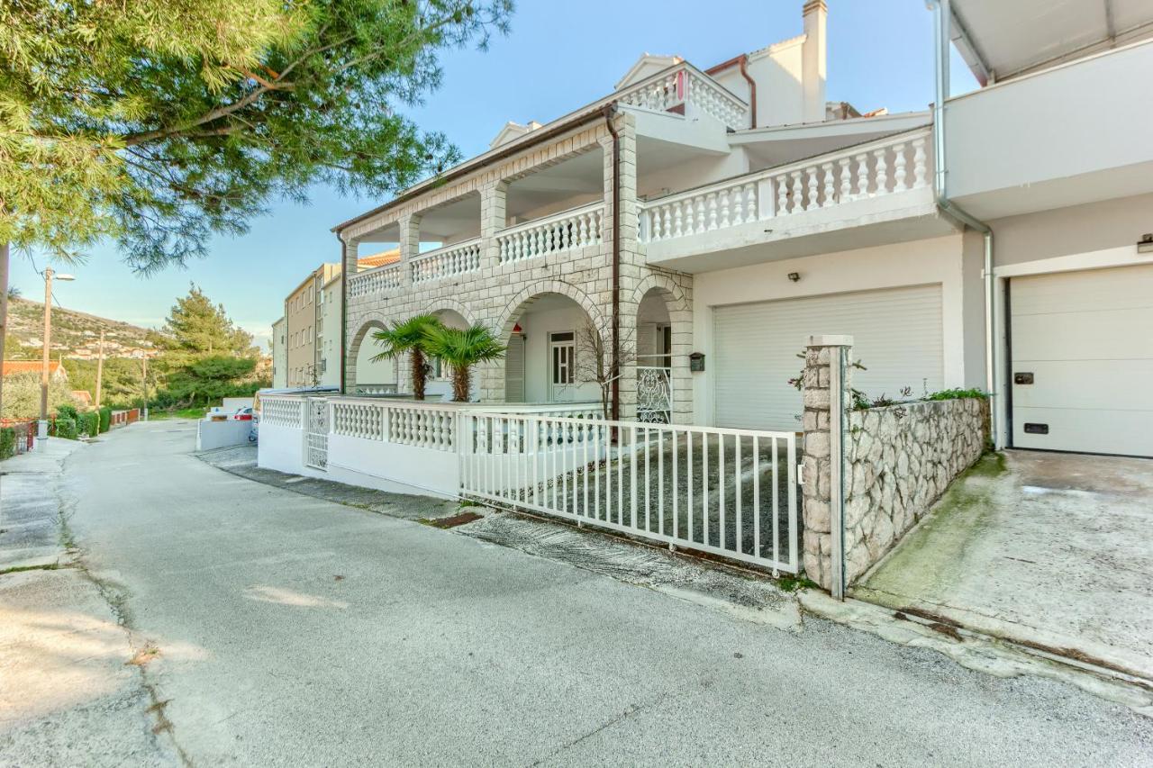Villa Vittorio Seget Vranjica Exteriör bild