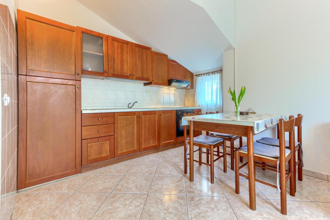 Villa Vittorio Seget Vranjica Exteriör bild